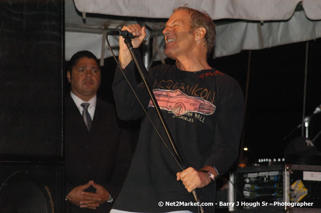 Michael Bolton - Air Jamaica Jazz & Blues Festival 2007 - The Art of Music -  Thursday, January 25th - 10th Anniversary - Air Jamaica Jazz & Blues Festival 2007 - The Art of Music - Tuesday, January 23 - Saturday, January 27, 2007, The Aqueduct on Rose Hall, Montego Bay, Jamaica - Negril Travel Guide, Negril Jamaica WI - http://www.negriltravelguide.com - info@negriltravelguide.com...!