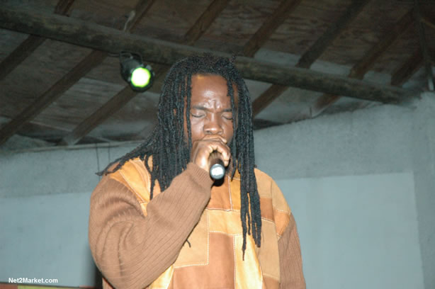 Reggae Superstar - Bush Man @ Bourbon Beach with Boddy Dread & Singing Honour - Presented by Our Music Promotions - Omar & Ama-Donna - Saturday, May 14, 2005 - Negril Travel Guide, Negril Jamaica WI - http://www.negriltravelguide.com - info@negriltravelguide.com...!