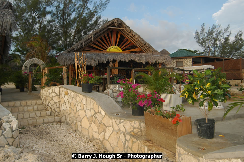 Catcha Fallen Star Resort Rises from the Destruction of Hurricane Ivan, West End, Negril, Westmoreland, Jamaica W.I. - Photographs by Net2Market.com - Barry J. Hough Sr. Photojournalist/Photograper - Photographs taken with a Nikon D70, D100, or D300 -  Negril Travel Guide, Negril Jamaica WI - http://www.negriltravelguide.com - info@negriltravelguide.com...!