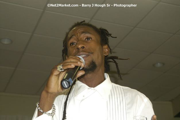 Jah Cure and Mother Pansetta Campbell - Reflections - Cure Fest 2007 - All White Birth-Night Party - Hosted by Jah Cure - Starfish Trelawny Hotel - Trelawny, Jamaica - Friday, October 12, 2007 - Cure Fest 2007 October 12th-14th, 2007 Presented by Danger Promotions, Iyah Cure Promotions, and Brass Gate Promotions - Alison Young, Publicist - Photographs by Net2Market.com - Barry J. Hough Sr, Photographer - Negril Travel Guide, Negril Jamaica WI - http://www.negriltravelguide.com - info@negriltravelguide.com...!