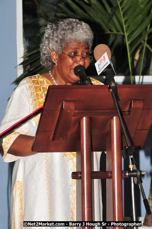 Bird of Paradise Awards & Gala @ Grand Palladium Resort & Spa [Fiesta] - Saturday, August 9, 2008 - Guest Honouree The Most Honourable P.J. Patterson ON, PC, QC - Hanover Homecoming Foundation LTD Jamaica - Wherever you roam ... Hanover bids you ... come HOME - Sunday, August 3 to Saturday, August 9, 2008 - Hanover Jamaica - Photographs by Net2Market.com - Barry J. Hough Sr. Photojournalist/Photograper - Photographs taken with a Nikon D300 - Negril Travel Guide, Negril Jamaica WI - http://www.negriltravelguide.com - info@negriltravelguide.com...!