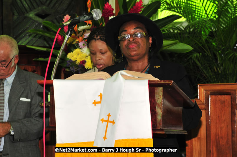 Lucea United Church - Unitied Church in Jamaica and Cayman Islands - Worship Service & Celebration of the Sacrament of Holy Communion - Special Guests: Hanover Homecoming Foundation & His excellency The Most Honourable Professor Sir Kenneth Hall Governor General of Jamaica - Sunday, August 3, 2008 - Hanover Homecoming Foundation LTD Jamaica - Wherever you roam ... Hanover bids you ... come HOME - Sunday, August 3 to Saturday, August 9, 2008 - Hanover Jamaica - Photographs by Net2Market.com - Barry J. Hough Sr. Photojournalist/Photograper - Photographs taken with a Nikon D300 - Negril Travel Guide, Negril Jamaica WI - http://www.negriltravelguide.com - info@negriltravelguide.com...!