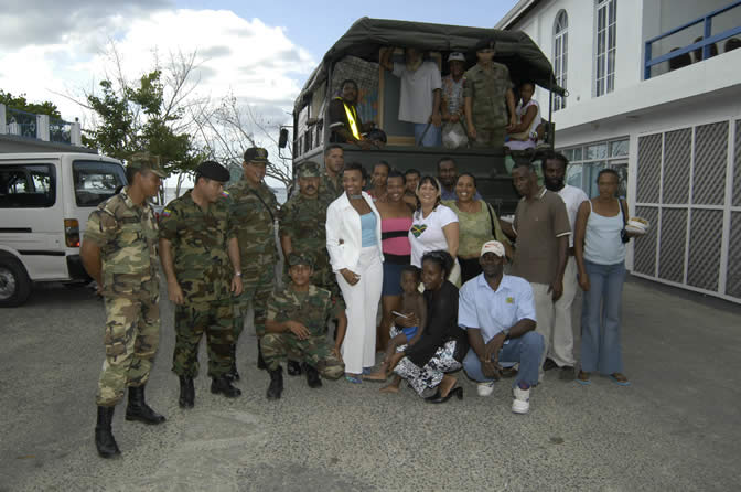 Hurricane Ivan Aid - "People Helping People" spearheaded by - Negril Travel Guide, Negril Jamaica WI - http://www.negriltravelguide.com - info@negriltravelguide.com...!