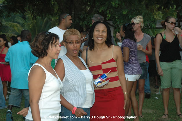 Hybrid Go Ultra - Independence Negril 2K7 - A Barefoot Beach Party @ The Hybrid Beach Cove aka Half Moon Beach Club, Sunday, August 5, 2007, Half Moon Beach, Hanover Parish, Jamaica - Negril Travel Guide.com, Negril Jamaica WI - http://www.negriltravelguide.com - info@negriltravelguide.com...!