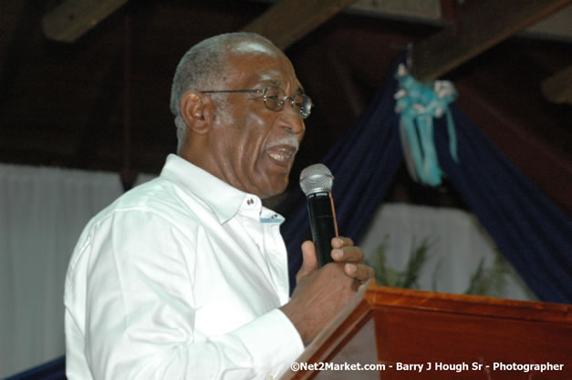 JUTA Tours Negril Chapter Annual Meeting - Clive Gordon Re-Elected as President, May 30, 2007, Negril Hills Golf Course, Sheffield, Westmoreland, Jamaica, W.I.  - Photographs by Net2Market.com - Negril Travel Guide, Negril Jamaica WI - http://www.negriltravelguide.com - info@negriltravelguide.com...!