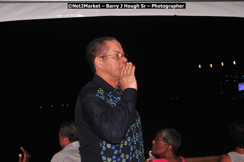 Minister of Tourism, Edmund Bartlett @ Jamaica Jazz and Blues Festival 2009 - Presented by Air Jamaica - Friday, January 23, 2009 - Venue at the Aqueduct on Rose Hall Resort &amp; Country Club, Montego Bay, Jamaica - Thursday, January 22 - Saturday, January 24, 2009 - Photographs by Net2Market.com - Barry J. Hough Sr, Photographer/Photojournalist - Negril Travel Guide, Negril Jamaica WI - http://www.negriltravelguide.com - info@negriltravelguide.com...!