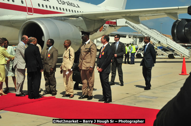 The Unveiling Of The Commemorative Plaque By The Honourable Prime Minister, Orette Bruce Golding, MP, And Their Majesties, King Juan Carlos I And Queen Sofia Of Spain - On Wednesday, February 18, 2009, Marking The Completion Of The Expansion Of Sangster International Airport, Venue at Sangster International Airport, Montego Bay, St James, Jamaica - Wednesday, February 18, 2009 - Photographs by Net2Market.com - Barry J. Hough Sr, Photographer/Photojournalist - Negril Travel Guide, Negril Jamaica WI - http://www.negriltravelguide.com - info@negriltravelguide.com...!