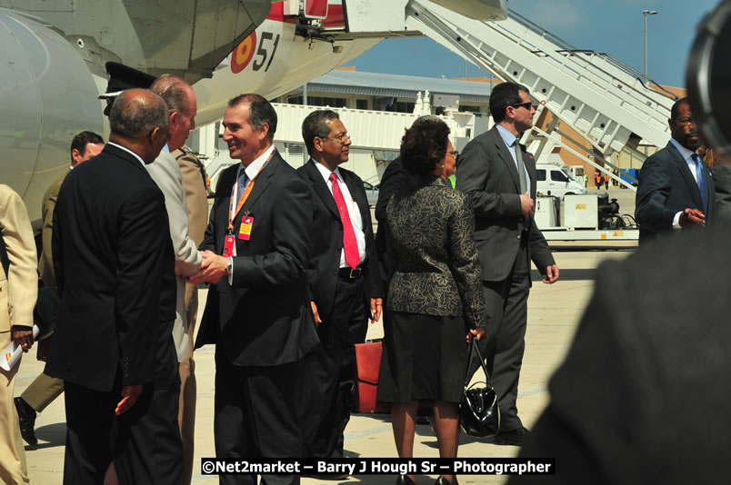 The Unveiling Of The Commemorative Plaque By The Honourable Prime Minister, Orette Bruce Golding, MP, And Their Majesties, King Juan Carlos I And Queen Sofia Of Spain - On Wednesday, February 18, 2009, Marking The Completion Of The Expansion Of Sangster International Airport, Venue at Sangster International Airport, Montego Bay, St James, Jamaica - Wednesday, February 18, 2009 - Photographs by Net2Market.com - Barry J. Hough Sr, Photographer/Photojournalist - Negril Travel Guide, Negril Jamaica WI - http://www.negriltravelguide.com - info@negriltravelguide.com...!