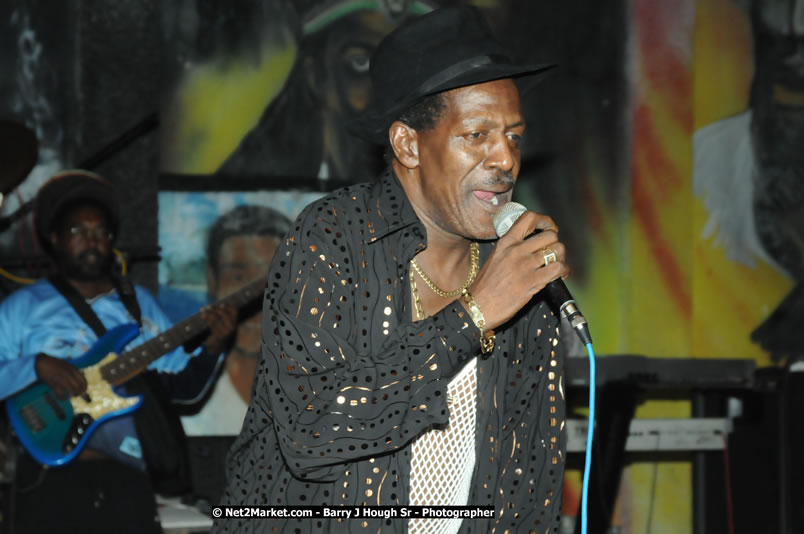 Leroy Sibbles and Gregory Isaacs at Bourbon Beach - Monday, February 11, 2008 - Bourbon Beach, Norman Manley Boulevard, Negril, Westmoreland, Jamaica W.I. - Photographs by Net2Market.com - Barry J. Hough Sr, Photographer - Negril Travel Guide, Negril Jamaica WI - http://www.negriltravelguide.com - info@negriltravelguide.com...!