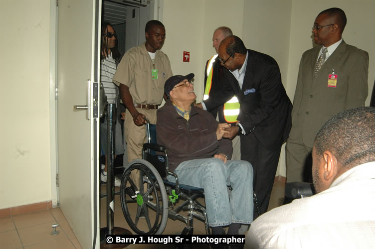 JetBue Airways' Inaugural Air Service between Sangster International Airport, Montego Bay and John F. Kennedy Airport, New York at MBJ Airports Sangster International Airport, Montego Bay, St. James, Jamaica - Thursday, May 21, 2009 - Photographs by Net2Market.com - Barry J. Hough Sr, Photographer/Photojournalist - Negril Travel Guide, Negril Jamaica WI - http://www.negriltravelguide.com - info@negriltravelguide.com...!