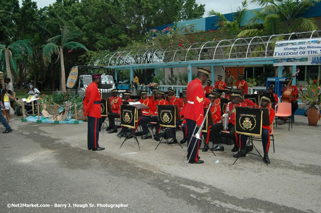 MS Freedom Of The Seas [Royal Caribbean International's - Newest Vessel] Plaques &amp; Keys Ceremony in order to commemorate its first arrival at the Port Montego Bay Photos - Negril Travel Guide, Negril Jamaica WI - http://www.negriltravelguide.com - info@negriltravelguide.com...!