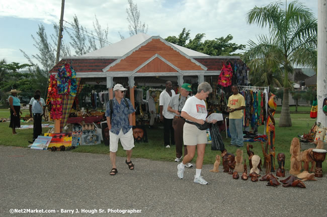 MS Freedom Of The Seas [Royal Caribbean International's - Newest Vessel] Plaques &amp; Keys Ceremony in order to commemorate its first arrival at the Port Montego Bay Photos - Negril Travel Guide, Negril Jamaica WI - http://www.negriltravelguide.com - info@negriltravelguide.com...!