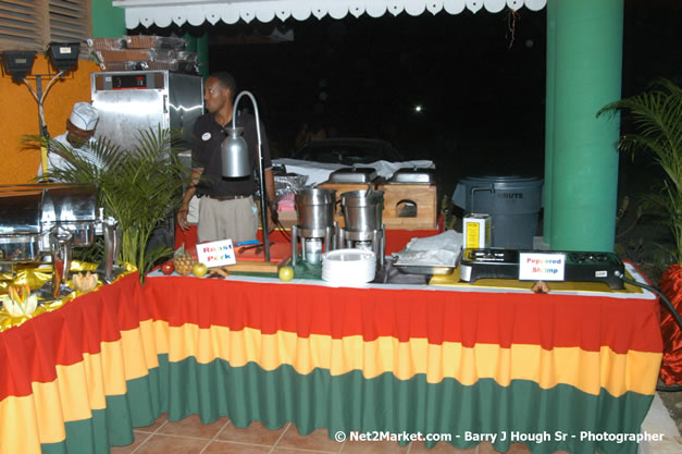 Negril Chamber of Commerce - 24th Anniversary Dinner Photos - Saturday, April 21, 2007 - Negril Hills Country Club, Sheffield, Westmoreland, Jamaica W.I. - Negril Travel Guide, Negril Jamaica WI - http://www.negriltravelguide.com - info@negriltravelguide.com...!