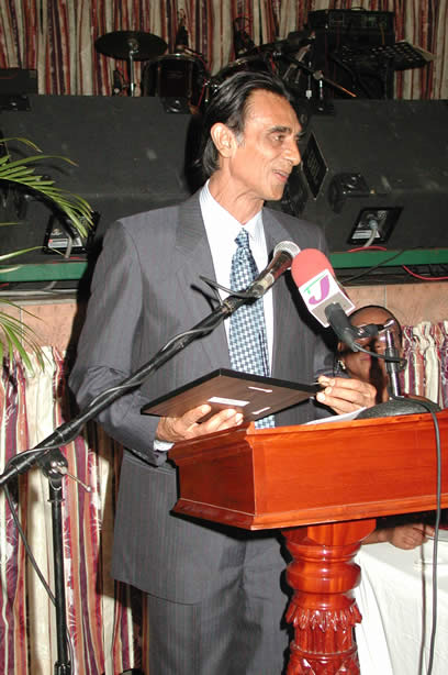 Negril Chamber of Commerce - April 12, 2003 - Celebrating 20 Years of Service to the Negril Community - Negril Travel Guide, Negril Jamaica WI - http://www.negriltravelguide.com - info@negriltravelguide.com...!