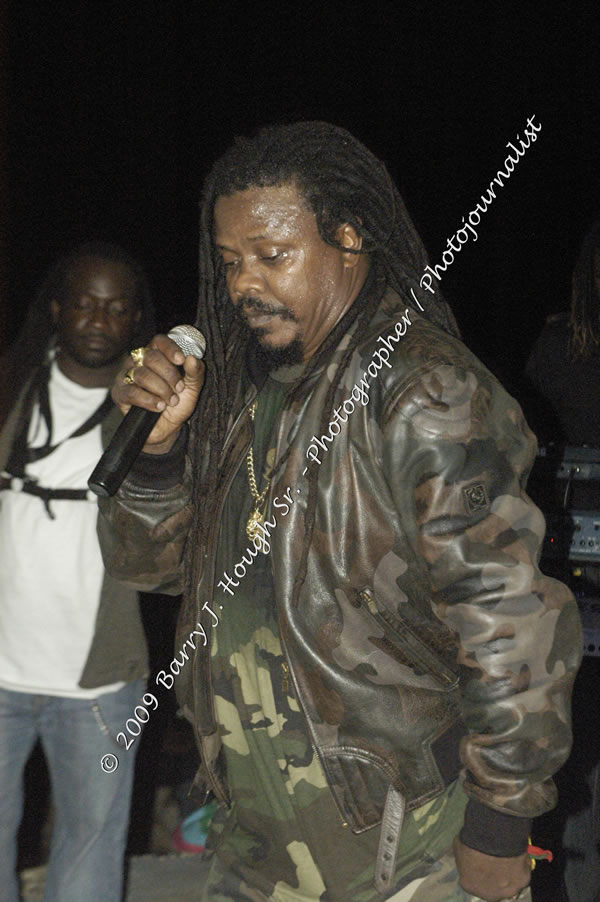  Luciano "Live in Concert" Negril Escape Resort & Spa, Openning Acts: Justice Merchant, and Timmi Burrell, Backing Band: JAH Messenjah, One Love Reggae Summer Series, West End, Negril, Westmoreland, Jamaica W.I. - Tuesday, August 11, 2009 - Photographs by Barry J. Hough Sr. Photojournalist/Photograper - Photographs taken with a Nikon D70, D100, or D300 - Negril Travel Guide, Negril Jamaica WI - http://www.negriltravelguide.com - info@negriltravelguide.com...!