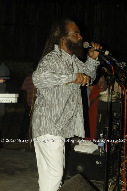 John Holt - Live in Concert - Also featuring Uprising Bank, plus DJ Gemini @ One Love Reggae Concerts Series 09/10 @ Negril Escape Resort & Spa, February 9, 2010, One Love Drive, West End, Negril, Westmoreland, Jamaica W.I. - Photographs by Net2Market.com - Barry J. Hough Sr, Photographer/Photojournalist - The Negril Travel Guide - Negril's and Jamaica's Number One Concert Photography Web Site with over 40,000 Jamaican Concert photographs Published -  Negril Travel Guide, Negril Jamaica WI - http://www.negriltravelguide.com - info@negriltravelguide.com...!