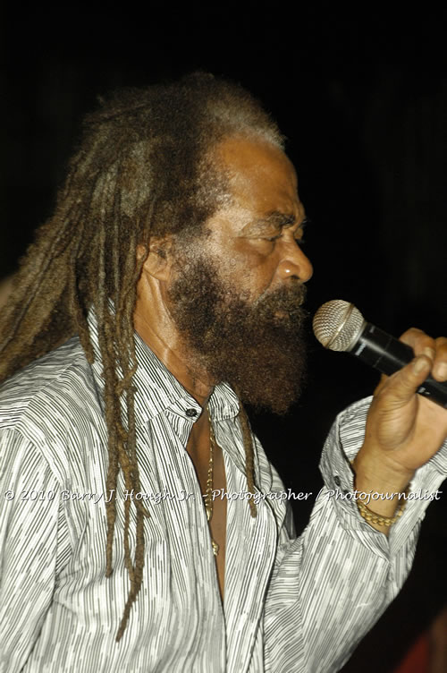 John Holt - Live in Concert - Also featuring Uprising Bank, plus DJ Gemini @ One Love Reggae Concerts Series 09/10 @ Negril Escape Resort & Spa, February 9, 2010, One Love Drive, West End, Negril, Westmoreland, Jamaica W.I. - Photographs by Net2Market.com - Barry J. Hough Sr, Photographer/Photojournalist - The Negril Travel Guide - Negril's and Jamaica's Number One Concert Photography Web Site with over 40,000 Jamaican Concert photographs Published -  Negril Travel Guide, Negril Jamaica WI - http://www.negriltravelguide.com - info@negriltravelguide.com...!