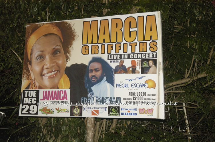 Marcia Griffiths & Edge Michael - Live In Concert - One Love Reggae Concert Series 09/10 @ Negril Escape Resort and Spa, December 29, 2009, One Love Drive, West End, Negril, Westmoreland, Jamaica W.I. - Photographs by Net2Market.com - Barry J. Hough Sr, Photographer/Photojournalist - Negril Travel Guide, Negril Jamaica WI - http://www.negriltravelguide.com - info@negriltravelguide.com...!