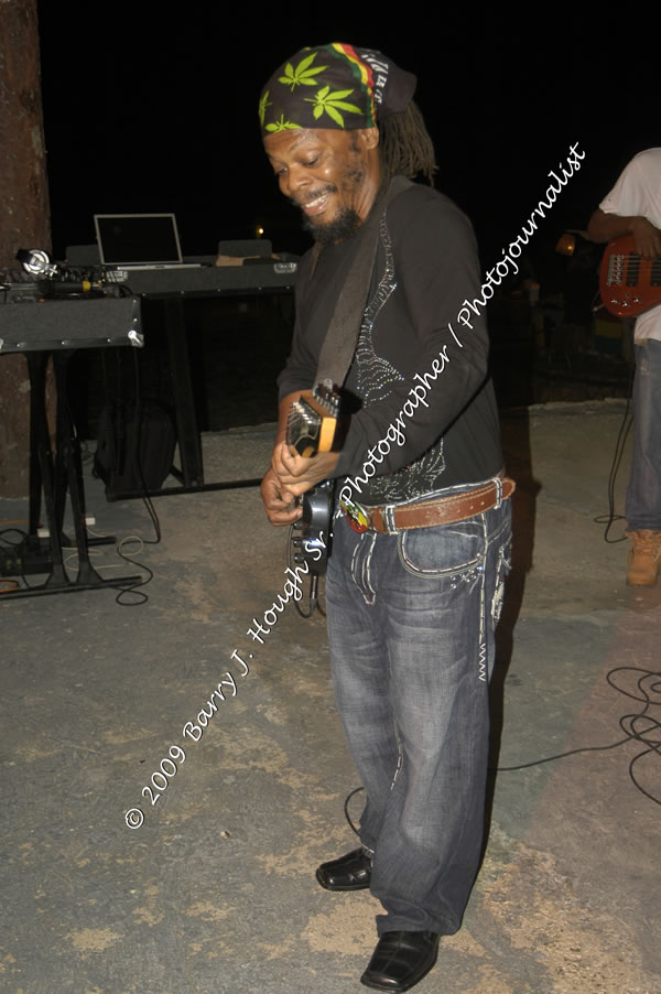  Sanchez - Live in Concert - at the One Love Reggae Concert Series 09/10 @ Negril Escape Resort & Spa - Also Featuring: Timmi Burrell and Justice Merchant- Backing Band Roots Warrior - DJ Gemini - MC Oliver Cargill, Negril Escape Resort & Spa, One Love Drive, West End, Negril, Westmoreland, Jamaica W.I. - Tuesday, November 24, 2009 - Photographs by Net2Market.com - Barry J. Hough Sr, Photographer / Photojournalist - Photos taken with a Nikon D70, D100, or D300 - Negril Travel Guide, Negril Jamaica WI - http://www.negriltravelguide.com - info@negriltravelguide.com...!