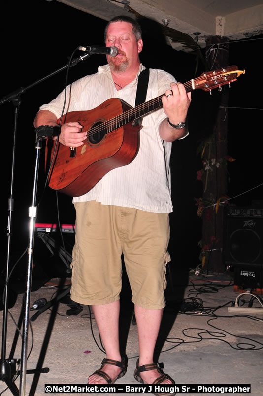 Chinese New Year @ The Sunset Show at Negril Escape - Tuesday, January 27, 2009 - Live Reggae Music at Negril Escape - Tuesday Nights 6:00PM to 10:00 PM - Photographs by Net2Market.com - Barry J. Hough Sr, Photographer/Photojournalist - Negril Travel Guide, Negril Jamaica WI - http://www.negriltravelguide.com - info@negriltravelguide.com...!