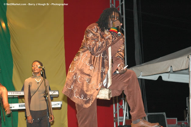 Sugar Roy & Conroy Crystal @ Tru-Juice Rebel Salute 2007 - Saturday, January 13, 2007, Port Kaiser Sports Club, St. Elizabeth - Negril Travel Guide, Negril Jamaica WI - http://www.negriltravelguide.com - info@negriltravelguide.com...!