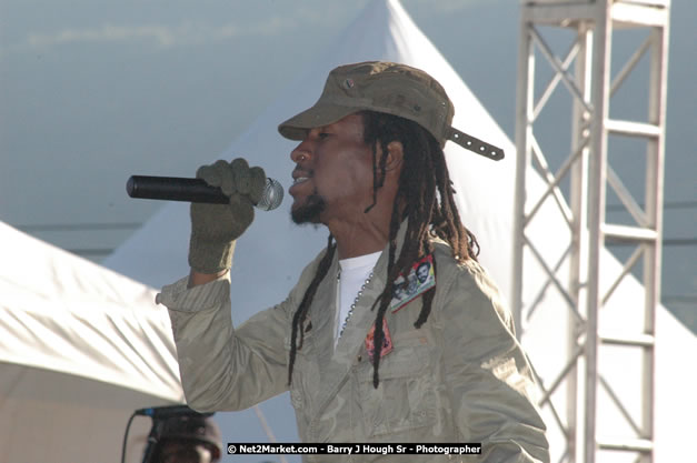 Jah Cure at Tru-Juice Rebel Salute 2008 - The 15th staging of Tru-Juice Rebel Salute, Saturday, January 12, 2008, Port Kaiser Sports Club, St. Elizabeth, Jamaica W.I. - Photographs by Net2Market.com - Barry J. Hough Sr, Photographer - Negril Travel Guide, Negril Jamaica WI - http://www.negriltravelguide.com - info@negriltravelguide.com...!