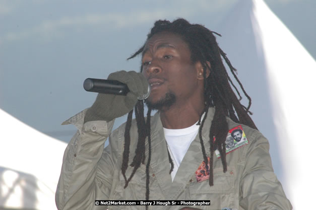 Jah Cure at Tru-Juice Rebel Salute 2008 - The 15th staging of Tru-Juice Rebel Salute, Saturday, January 12, 2008, Port Kaiser Sports Club, St. Elizabeth, Jamaica W.I. - Photographs by Net2Market.com - Barry J. Hough Sr, Photographer - Negril Travel Guide, Negril Jamaica WI - http://www.negriltravelguide.com - info@negriltravelguide.com...!