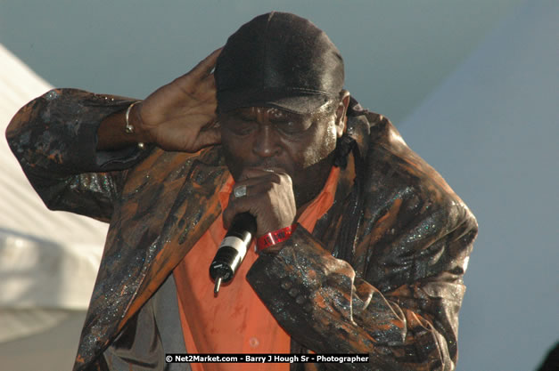 Sugar Minott at Tru-Juice Rebel Salute 2008 - The 15th staging of Tru-Juice Rebel Salute, Saturday, January 12, 2008, Port Kaiser Sports Club, St. Elizabeth, Jamaica W.I. - Photographs by Net2Market.com - Barry J. Hough Sr, Photographer - Negril Travel Guide, Negril Jamaica WI - http://www.negriltravelguide.com - info@negriltravelguide.com...!