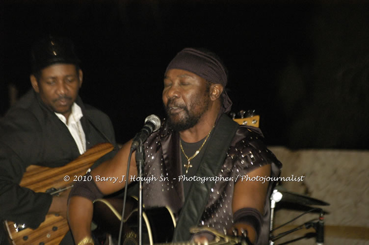 Toots and the Maytals - Grammy Award Winner @ Negril Fest - Presented by Money Cologne Promotions - Special Guest Star Jamaica Michael Jackson, Stama, Adeebe - Backed by Hurricane Band, MC Rev. BB on January 6, 2010 @ Roots Bamboo, Norman Manley Boulevard, Negril, Westmoreland, Jamaica W.I. - Photographs by Net2Market.com - Barry J. Hough Sr, Photographer/Photojournalist - The Negril Travel Guide - Negril's and Jamaica's Number One Concert Photography Web Site with over 40,000 Jamaican Concert photographs Published -  Negril Travel Guide, Negril Jamaica WI - http://www.negriltravelguide.com - info@negriltravelguide.com...!