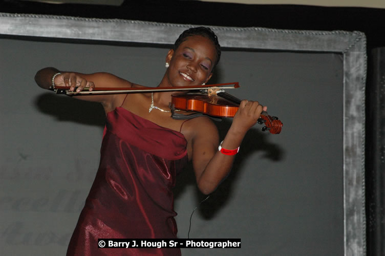 The Ministry of Tourism - Tourism Service Excellence Awards Ceremony held at the Ritz Carlton Rose Rall Golf and Spa Resort, Montego Bay on Friday, April 24, 2009 - Photographs by Net2Market.com - Barry J. Hough Sr. Photojournalist/Photograper - Photographs taken with a Nikon D300 - Negril Travel Guide, Negril Jamaica WI - http://www.negriltravelguide.com - info@negriltravelguide.com...!