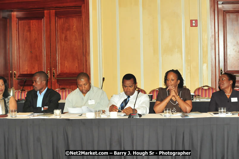 The University Of The West Indies, Mona, Policy Conference: Examining The Impact Of Gaming On The Society, Venue at Ritz - Carlton, Rose Hall, Montego Bay, St James, Jamaica - Saturday, April 18, 2009 - Photographs by Net2Market.com - Barry J. Hough Sr, Photographer/Photojournalist - Negril Travel Guide, Negril Jamaica WI - http://www.negriltravelguide.com - info@negriltravelguide.com...!