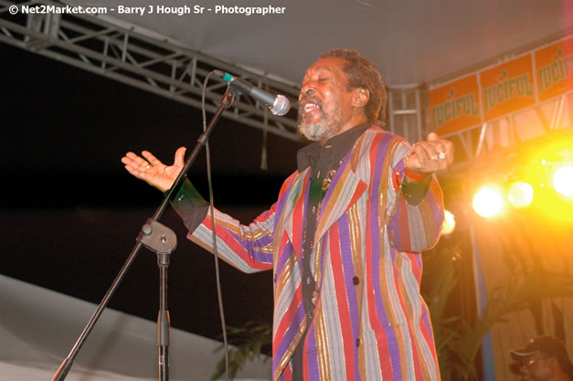 Ljahman Levi @ Western Consciousness 2007 - Presented by King of Kings Productons - Saturday, April 28, 2007 - Llandilo Cultural Centre, Savanna-La-Mar, Westmoreland, Jamaica W.I. - Negril Travel Guide, Negril Jamaica WI - http://www.negriltravelguide.com - info@negriltravelguide.com...!