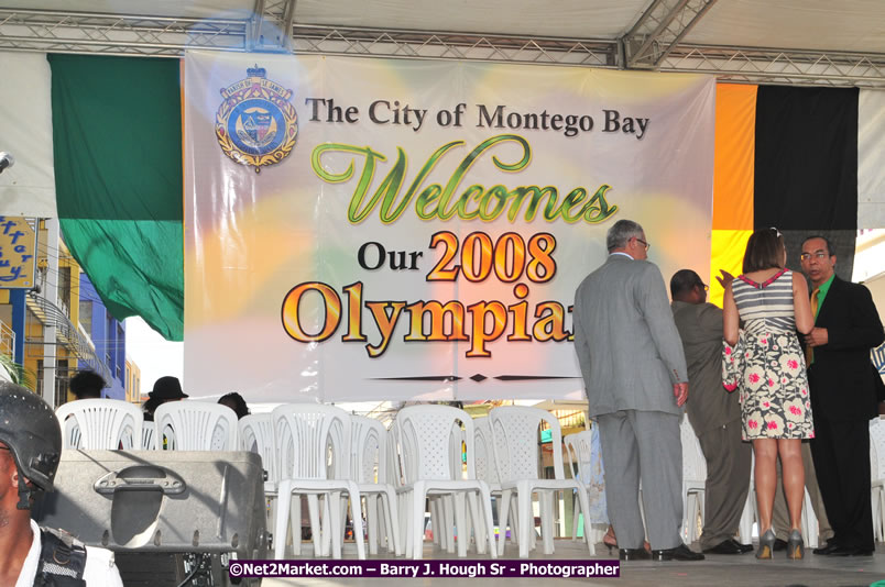 The City of Montego Bay Welcomes Our 2008 Olympians - Western Motorcade - Civic Ceremony - A Salute To Our Beijing Heros - Sam Sharpe Square, Montego Bay, Jamaica - Tuesday, October 7, 2008 - Photographs by Net2Market.com - Barry J. Hough Sr. Photojournalist/Photograper - Photographs taken with a Nikon D300 - Negril Travel Guide, Negril Jamaica WI - http://www.negriltravelguide.com - info@negriltravelguide.com...!