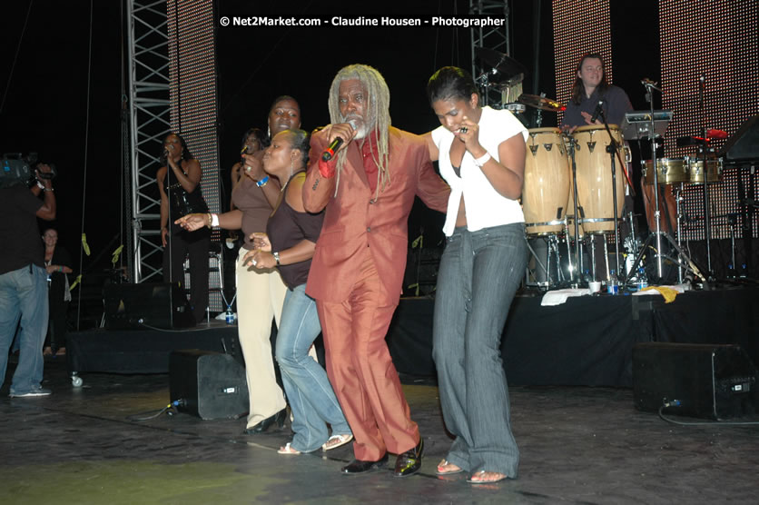 Billy Ocean at the Air Jamaica Jazz and Blues Festival 2008 The Art of Music - Saturday, January 26, 2008 - Air Jamaica Jazz & Blues 2008 The Art of Music venue at the Aqaueduct on Rose Hall Resort & Counrty Club, Montego Bay, St. James, Jamaica W.I. - Thursday, January 24 - Saturday, January 26, 2008 - Photographs by Net2Market.com - Claudine Housen & Barry J. Hough Sr, Photographers - Negril Travel Guide, Negril Jamaica WI - http://www.negriltravelguide.com - info@negriltravelguide.com...!