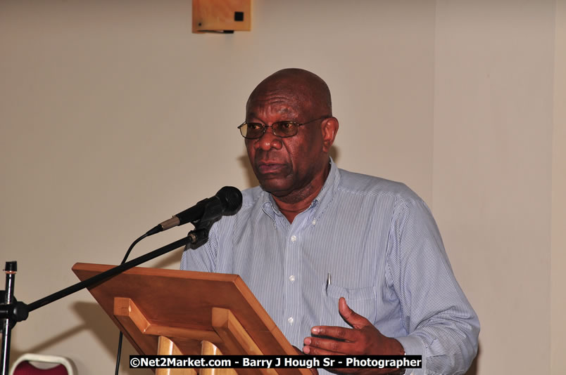 Investment & Business Forum - Brand Jamaica @ Grand Palladium Resort & Spa [Fiesta] - Friday, August 8, 2008 - Hanover Homecoming Foundation LTD Jamaica - Wherever you roam ... Hanover bids you ... come HOME - Sunday, August 3 to Saturday, August 9, 2008 - Hanover Jamaica - Photographs by Net2Market.com - Barry J. Hough Sr. Photojournalist/Photograper - Photographs taken with a Nikon D300 - Negril Travel Guide, Negril Jamaica WI - http://www.negriltravelguide.com - info@negriltravelguide.com...!