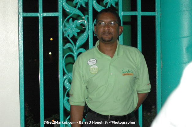 JUTA Tours Negril Chapter Annual Meeting - Clive Gordon Re-Elected as President, May 30, 2007, Negril Hills Golf Course, Sheffield, Westmoreland, Jamaica, W.I.  - Photographs by Net2Market.com - Negril Travel Guide, Negril Jamaica WI - http://www.negriltravelguide.com - info@negriltravelguide.com...!