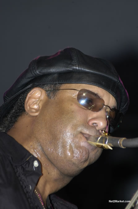 Arturo Tappin - Air Jamaica Jazz & Blues 2005 - The Art Of Music - Cinnamon Hill Golf Course, Rose Hall, Montego Bay - Negril Travel Guide, Negril Jamaica WI - http://www.negriltravelguide.com - info@negriltravelguide.com...!