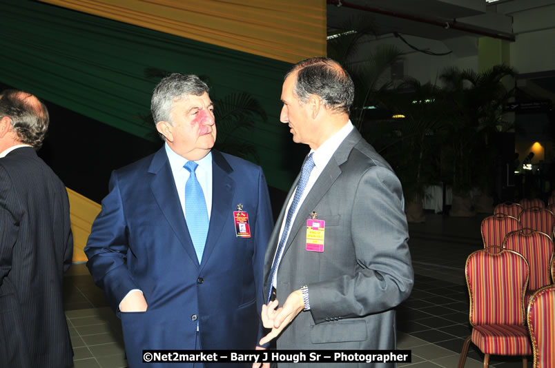 The Unveiling Of The Commemorative Plaque By The Honourable Prime Minister, Orette Bruce Golding, MP, And Their Majesties, King Juan Carlos I And Queen Sofia Of Spain - On Wednesday, February 18, 2009, Marking The Completion Of The Expansion Of Sangster International Airport, Venue at Sangster International Airport, Montego Bay, St James, Jamaica - Wednesday, February 18, 2009 - Photographs by Net2Market.com - Barry J. Hough Sr, Photographer/Photojournalist - Negril Travel Guide, Negril Jamaica WI - http://www.negriltravelguide.com - info@negriltravelguide.com...!