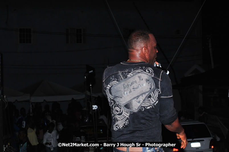 Lucea Cross the Harbour @ Lucea Car Park - All Day Event - Cross the Harbour Swim, Boat Rides, and Entertainment for the Family - Concert Featuring: Bushman, George Nooksl, Little Hero, Bushi One String, Dog Rice and many local Artists - Friday, August 1, 2008 - Lucea, Hanover Jamaica - Photographs by Net2Market.com - Barry J. Hough Sr. Photojournalist/Photograper - Photographs taken with a Nikon D300 - Negril Travel Guide, Negril Jamaica WI - http://www.negriltravelguide.com - info@negriltravelguide.com...!