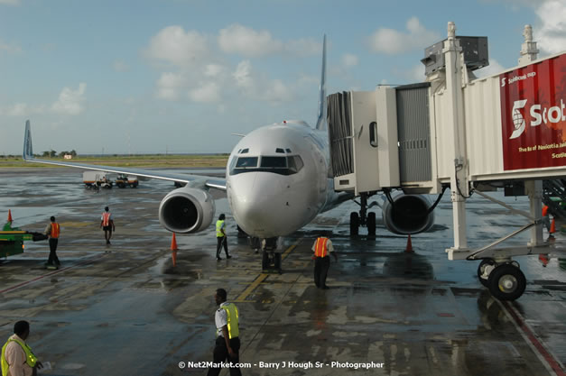 MBJ Airports Limited Welcomes WestJet Airlines - Inaugural Scheduled Service From Toronto Pearsons International Airport - Monday, December 10, 2007 - Sangster International Airport - MBJ Airports Limited, Montego Bay, Jamaica W.I. - Photographs by Net2Market.com - Barry J. Hough Sr, Photographer - Negril Travel Guide, Negril Jamaica WI - http://www.negriltravelguide.com - info@negriltravelguide.com...!