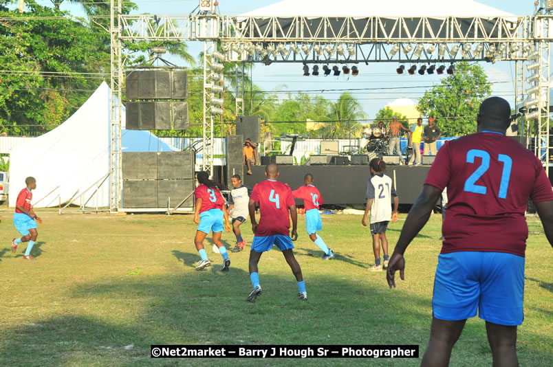 Marley Magic Traffic Jam - Celebrity Football @ Spring Break - Saturday, March 21, 2009 - Also Featuring: Kelley, Capleton, Junior Reid, Spragga Benz, Wayne Marshall, Munga, Romaine Virgo,Embee, Bango Herman, Flava K, Whisky Baggio, Andrew and Wadda Blood, Black Am I, Packa, Venue at Waz Beach, Norman Manley Boulevard, Negril Westmoreland, Jamaica - Saturday, March 21, 2009 - Photographs by Net2Market.com - Barry J. Hough Sr, Photographer/Photojournalist - Negril Travel Guide, Negril Jamaica WI - http://www.negriltravelguide.com - info@negriltravelguide.com...!