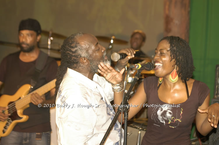 Freddy McGregor - Live In Concert @ Negril Escape Resort and Spa, One Love Drive, West End, Negril, Westmoreland, Jamaica W.I. - Photographs by Net2Market.com - Barry J. Hough Sr, Photographer/Photojournalist - Negril Travel Guide, Negril Jamaica WI - http://www.negriltravelguide.com - info@negriltravelguide.com...!