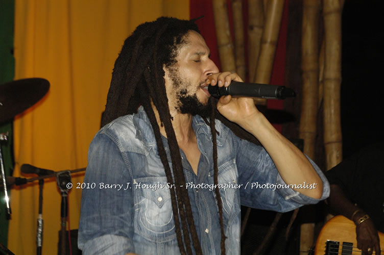 Julian Marley - Grammy Nominee & Son of the Legend Bob Marley - Live in Concert - Also featuring Ras Noble, Power Drill, Iron Head, & Robin Banks - Backing Band Roots Warrior, plus DJ Gemini @ One Love Reggae Concerts Series 09/10 @ Negril Escape Resort & Spa, February 2, 2010, One Love Drive, West End, Negril, Westmoreland, Jamaica W.I. - Photographs by Net2Market.com - Barry J. Hough Sr, Photographer/Photojournalist - The Negril Travel Guide - Negril's and Jamaica's Number One Concert Photography Web Site with over 40,000 Jamaican Concert photographs Published -  Negril Travel Guide, Negril Jamaica WI - http://www.negriltravelguide.com - info@negriltravelguide.com...!