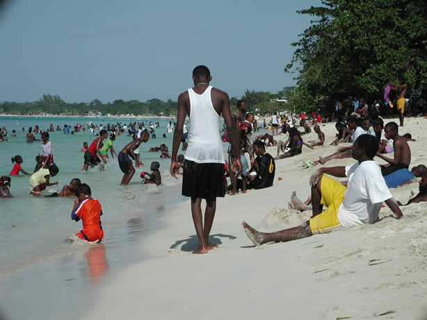 A Photo Walk along Negril's Famous Seven Mile Beach - Negril Travel Guide, Negril Jamaica WI - http://www.negriltravelguide.com - info@negriltravelguide.com...!