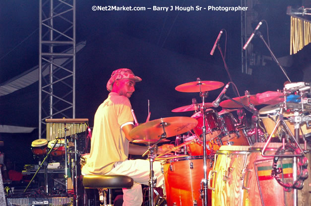 Rootz Underground - Red Stripe Reggae Sumfest 2007 - Zenith - Saturday, July 21, 2007 - Catherine Hall, Montego Bay, St James, Jamaica W.I. - Negril Travel Guide, Negril Jamaica WI - http://www.negriltravelguide.com - info@negriltravelguide.com...!