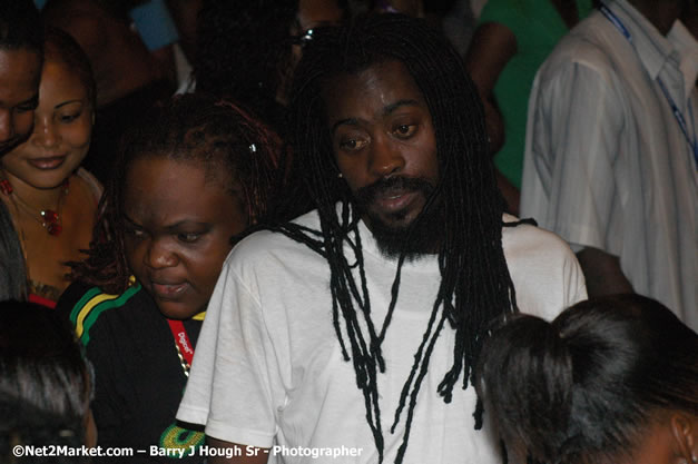 Tanya Stephens - Red Stripe Reggae Sumfest 2007 - Zenith - Saturday, July 21, 2007 - Catherine Hall, Montego Bay, St James, Jamaica W.I. - Negril Travel Guide, Negril Jamaica WI - http://www.negriltravelguide.com - info@negriltravelguide.com...!