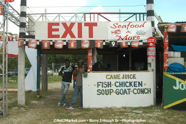 Venue Pre Explosion - Thursday, July 19, 2007 - Red Stripe Reggae Sumfest at Catherine Hall, Montego Bay, St Jamaica, Jamaica W.I. - Negril Travel Guide.com, Negril Jamaica WI - http://www.negriltravelguide.com - info@negriltravelguide.com...!