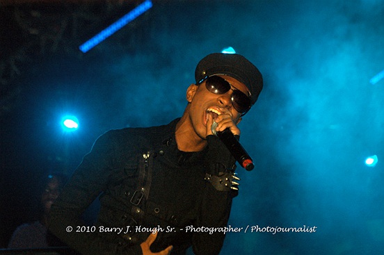 QQ at Reggae Sumfest 2010