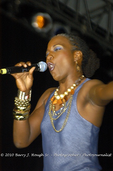 Richie Loop at Reggae Sumfest 2010