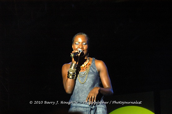 Shaggy at Reggae Sumfest 2010